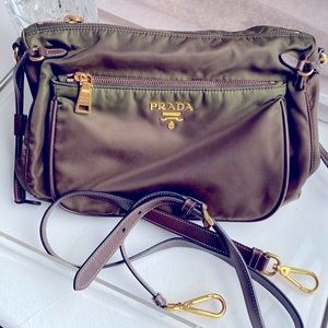 Vintage Prada Tessuto Green Crossbody Shoulder Bag